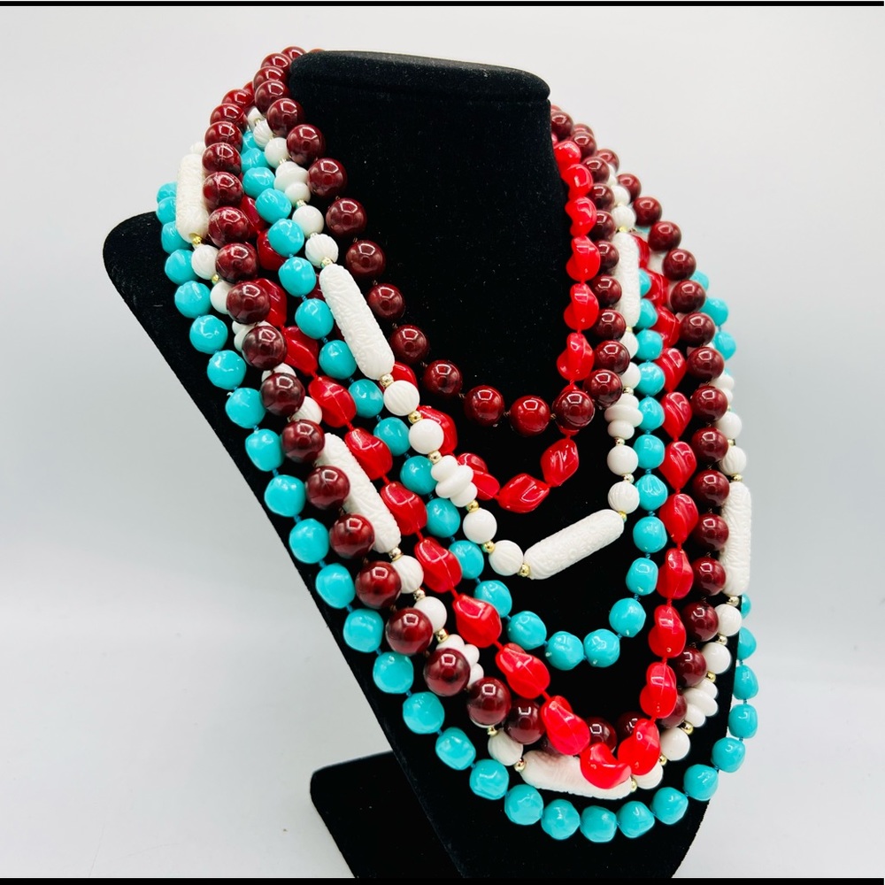 Lot of 4 vintage SARAH COVENTRY plastic bead necklaces red turquoise white - Picture 10 of 12